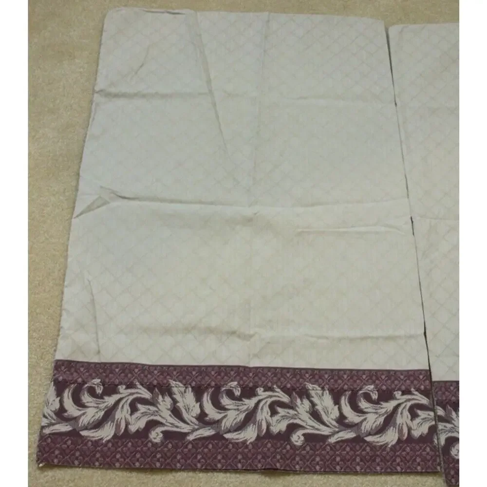 Pillowcase Pair Tan Purple Scrolls Standard Blend Westpoint Stevens Vintage